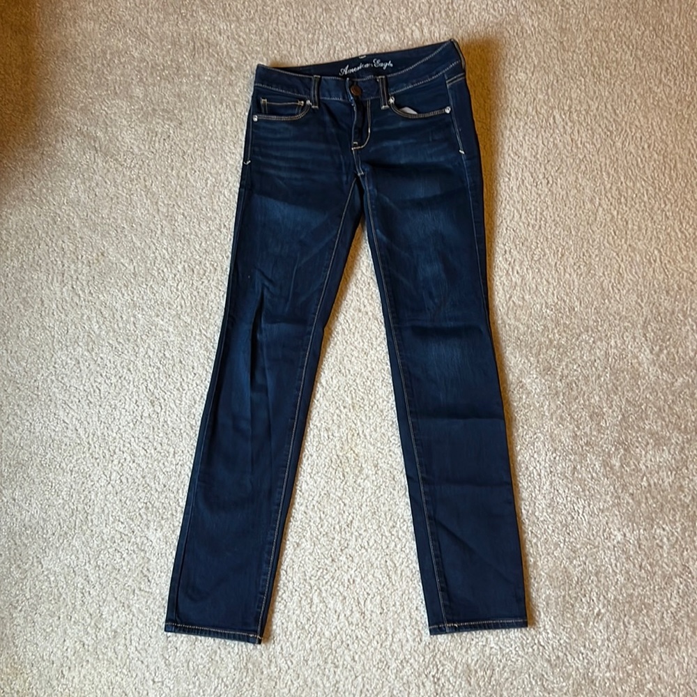 AE size 4 jeans